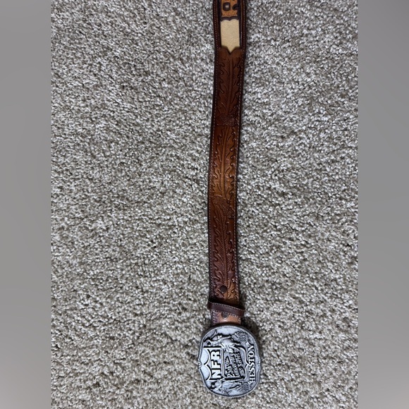 Hesston NFR 25th Anniversary Belt Buckle - Picture 7 of 14